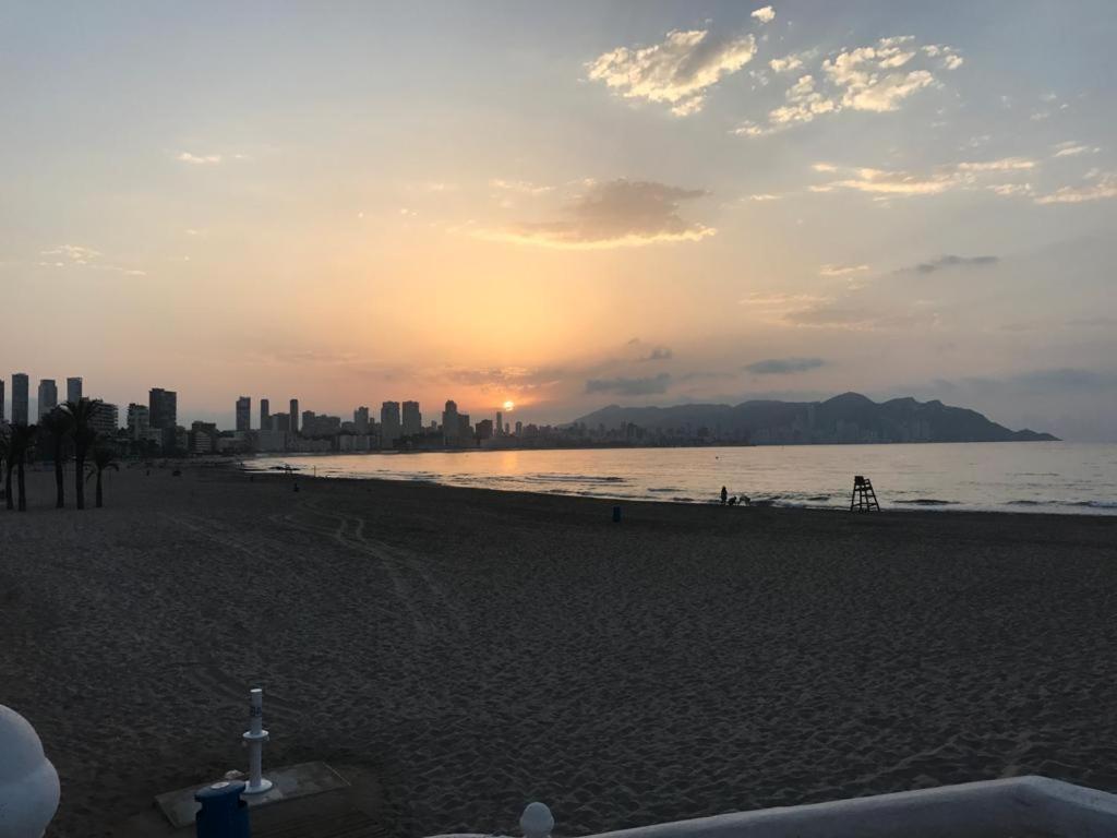 Martina Maria Beach Benidorm Buitenkant foto